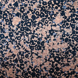 Satin de soie imprimé fleurs à l'encre fond rose poudré