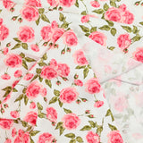 Fondo blanco rosado de algodón estampado