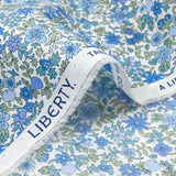 Algodón Liberty ® Blue Punch Fruit por metro