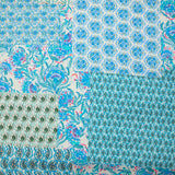 Gasa simple con estampado de patchwork de cachemira azul