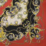 Twill de polyester satiné imprimé moulures baroques fond rouge