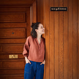 Okinawa mujer de costura de la mujer blusa y vestido