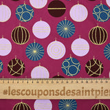Popeline de coton imprimée boules festives et éclats dorés fond violine
