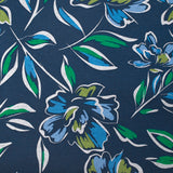 Sudadera con flores azules y verdes sobre fondo marino
