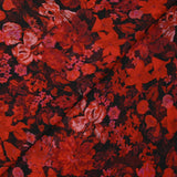 Mousseline crinkle imprimée bouquet floral rouge et rose fond noir