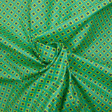 Popelín revestido estampado con flor de rombos, fondo verde limón