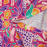 Algodón estampado love of jirafas fondo fucsia