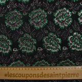 Brocart pivoines vertes et roses fond noir