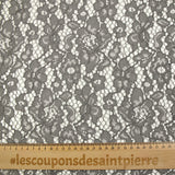 Scalloped lace Maud gray