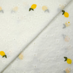 Broderie anglaise brodée citron fond blanc