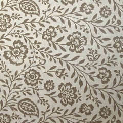 Popeline de coton imprimée empreinte fleurie taupe fond blanc cassé