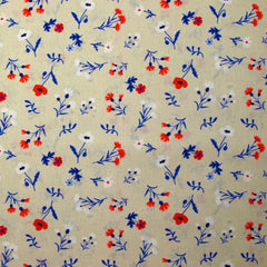 Popeline de coton imprimée envol de fleurs bleu, blanc, rouge fond grège