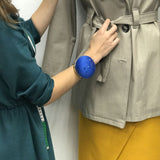 Pulsera de alfileres azules