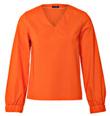 Burda Boss N ° 5924: blusa